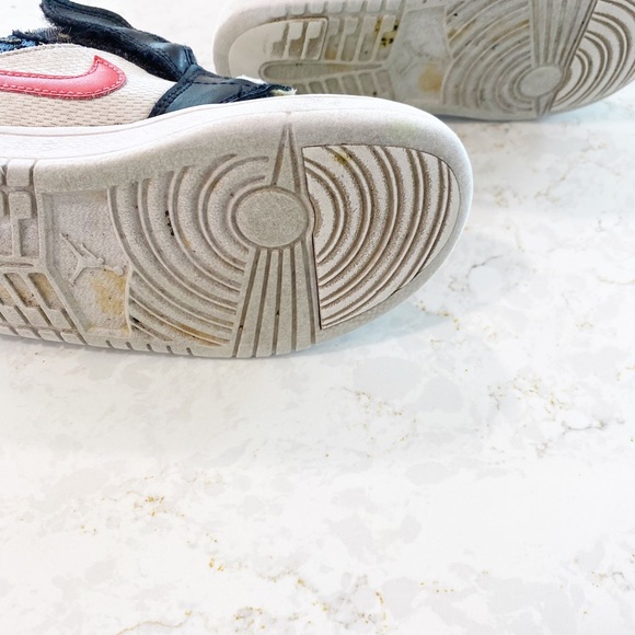 Jordan 1 Low Alt Toddler - Picture 5 of 10